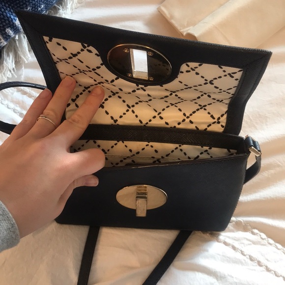 Kate Spade side body bag in navy - Picture 3 of 3